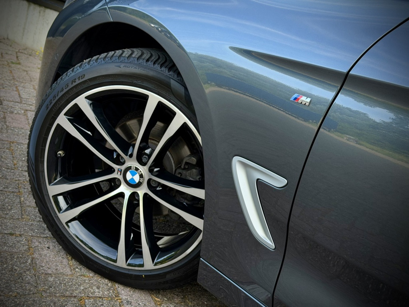 Foto van BMW 320i