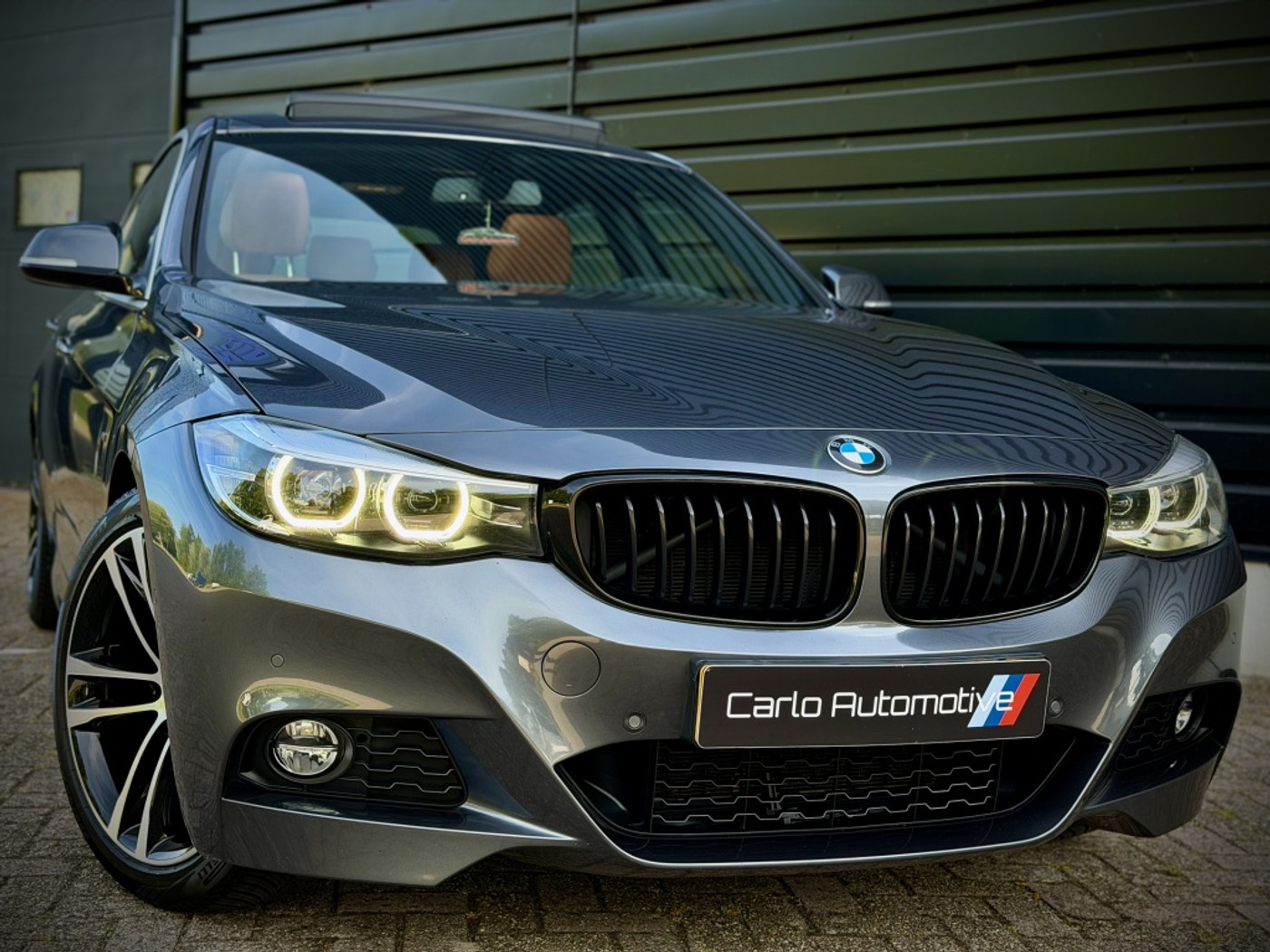 Foto van BMW 320i