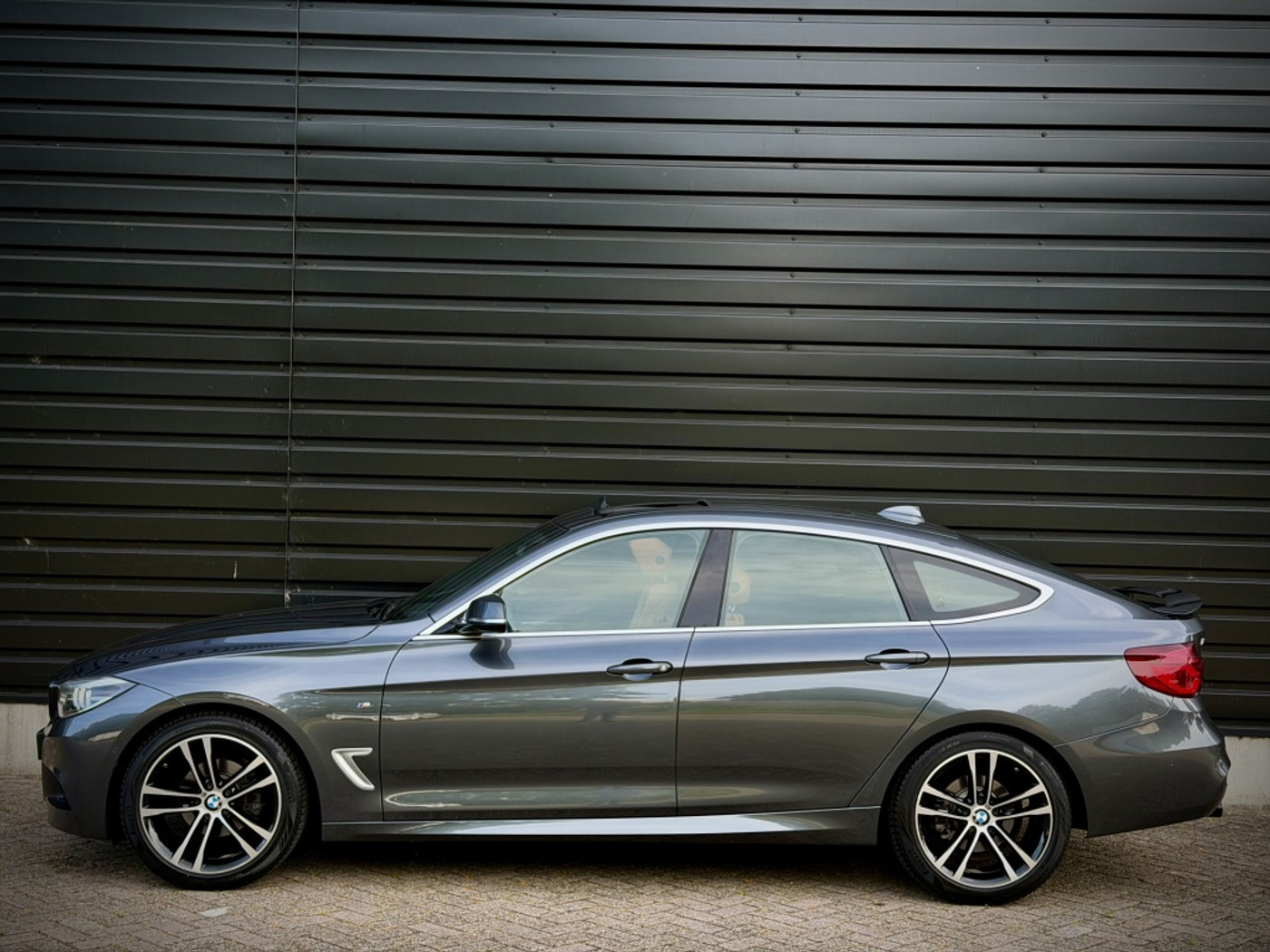 Foto van BMW 320i