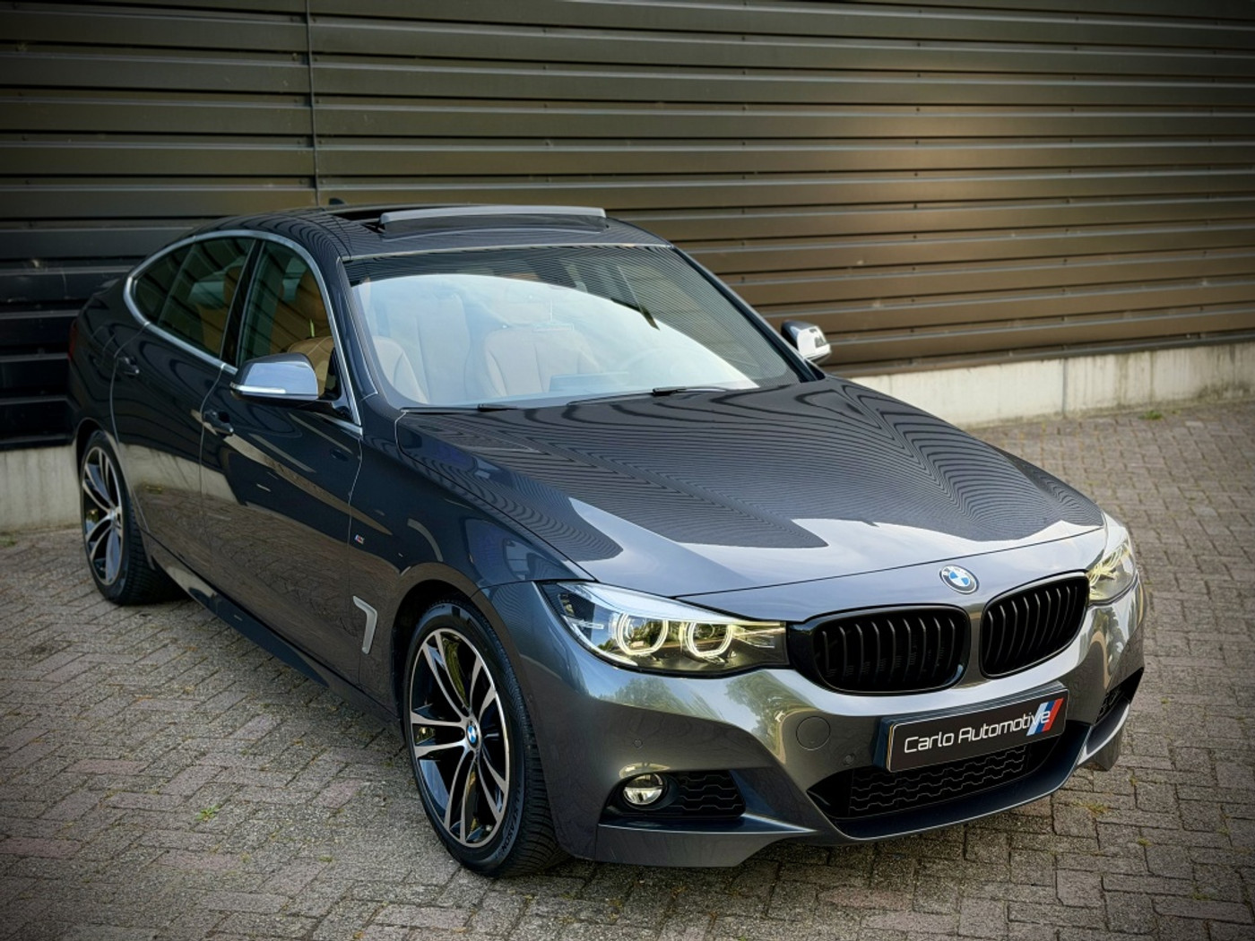 Foto van BMW 320i