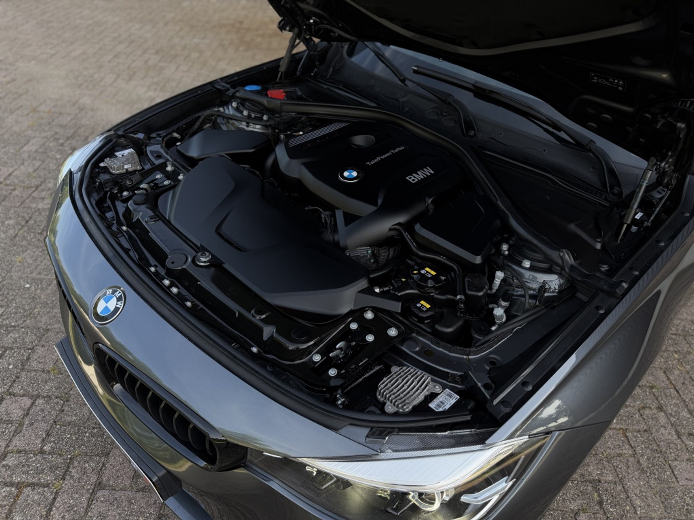 Foto van BMW 320i
