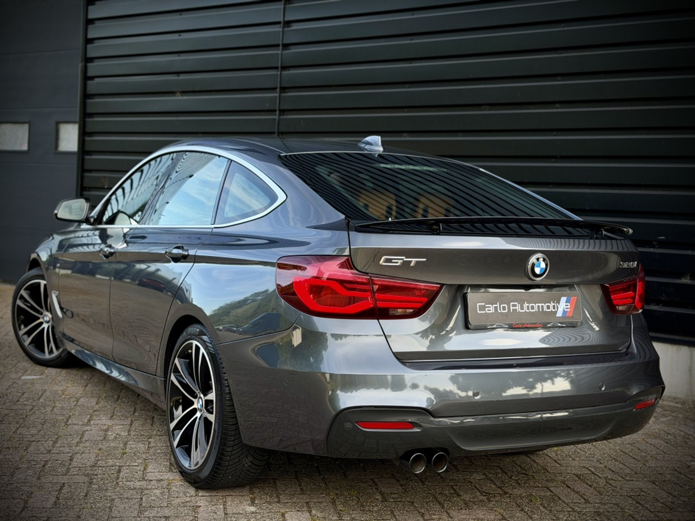 Foto van BMW 320i