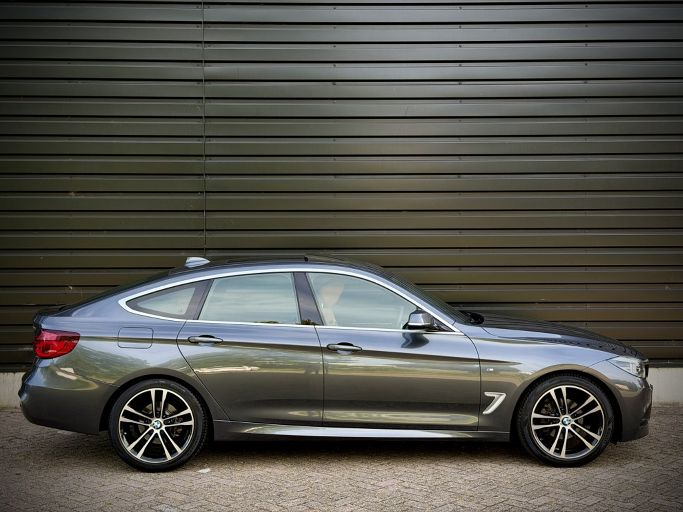 Foto van BMW 320i