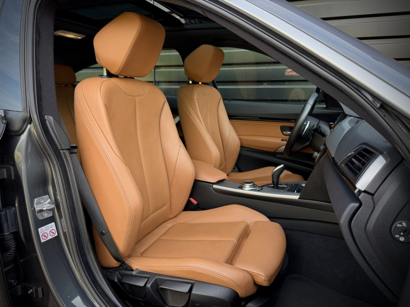 Foto van BMW 320i
