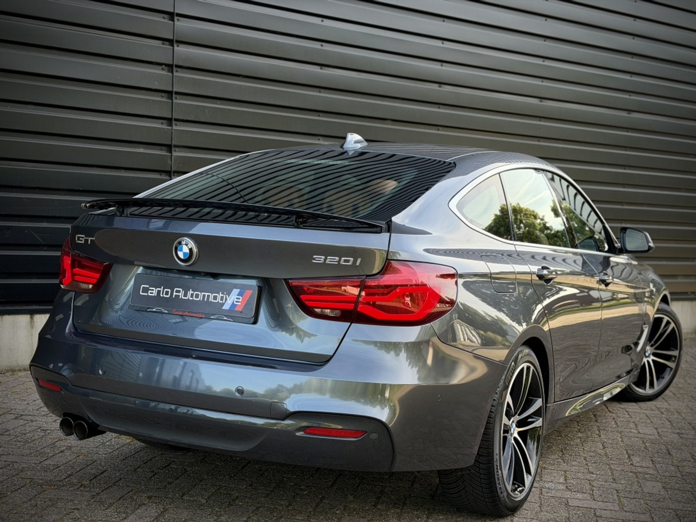 Foto van BMW 320i