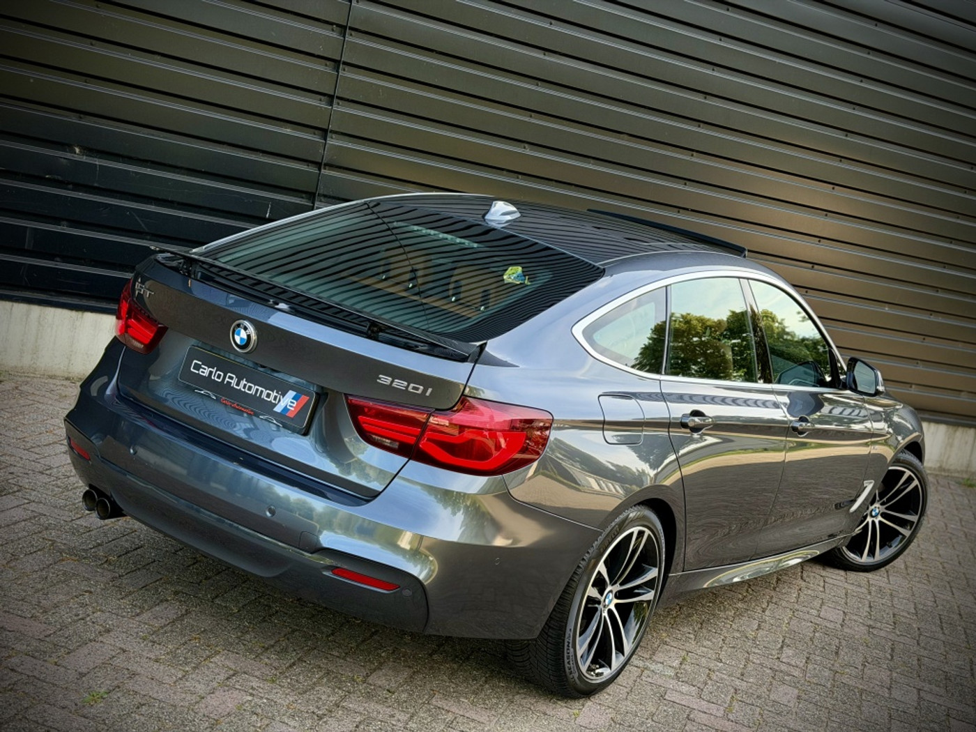 Foto van BMW 320i