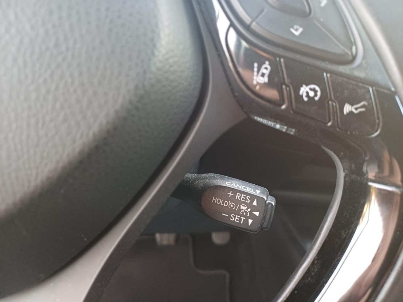 Foto van Toyota C-hr