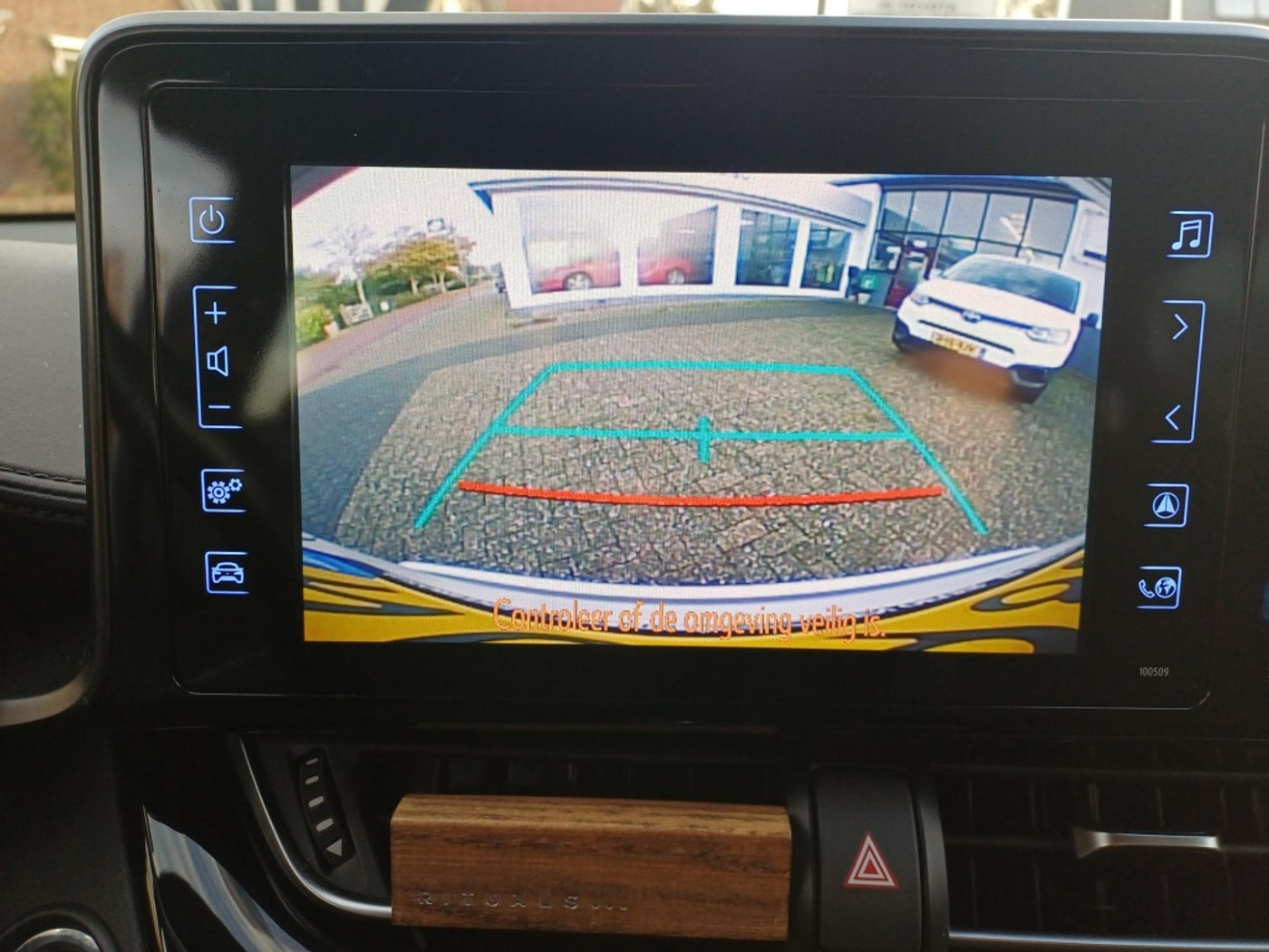 Foto van Toyota C-hr