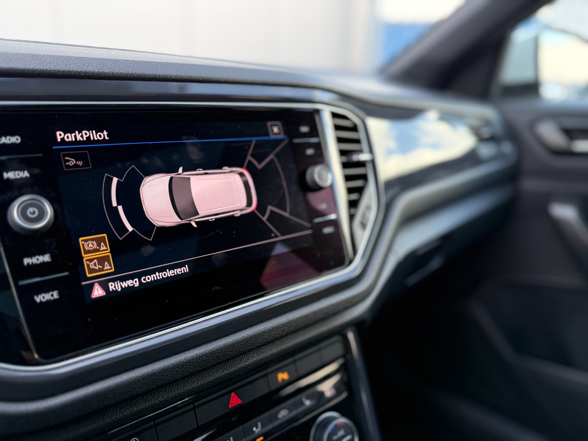 Foto van Volkswagen T-roc
