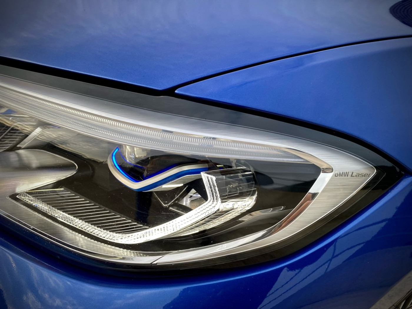 Foto van BMW 330i