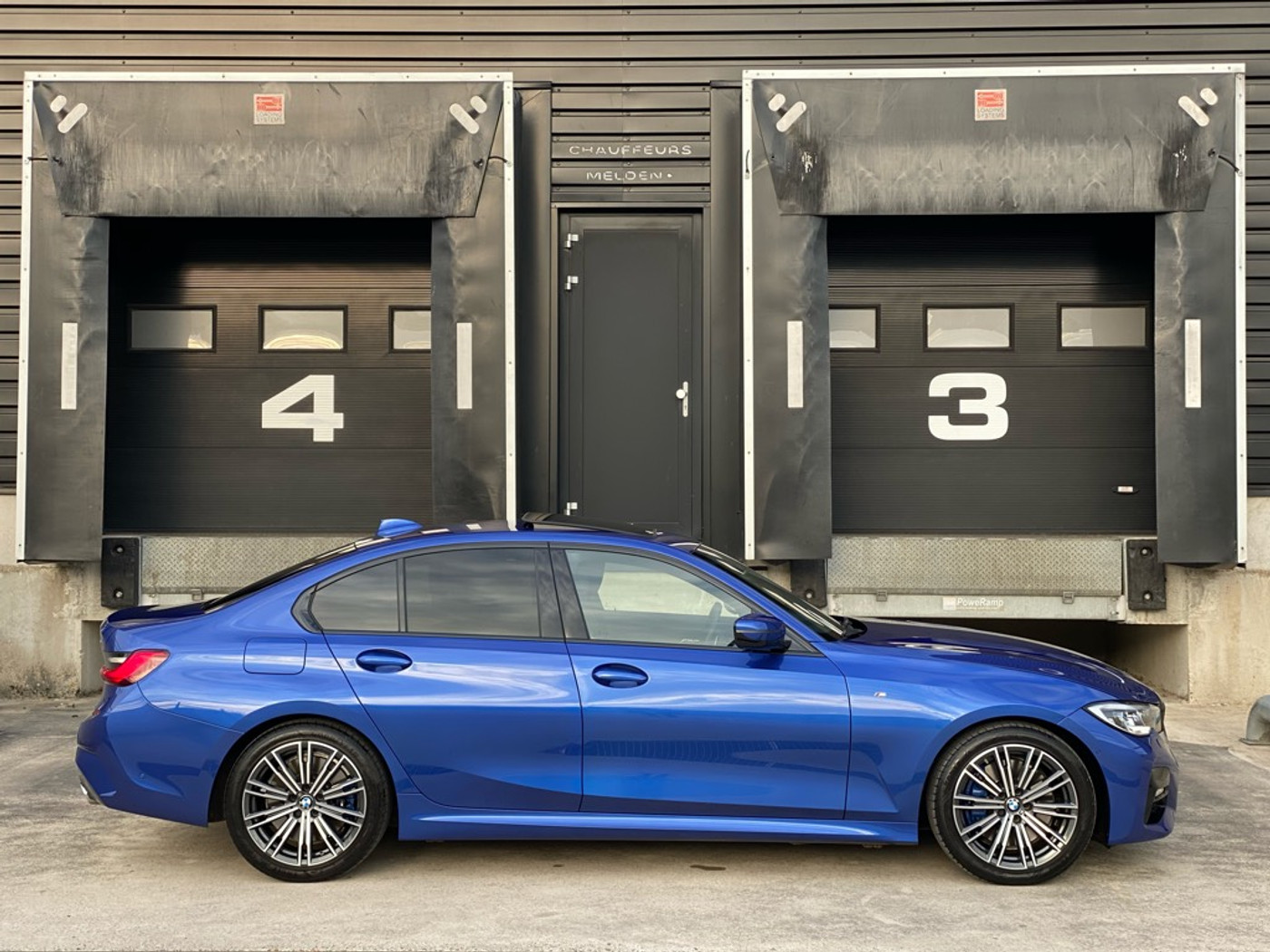 Foto van BMW 330i