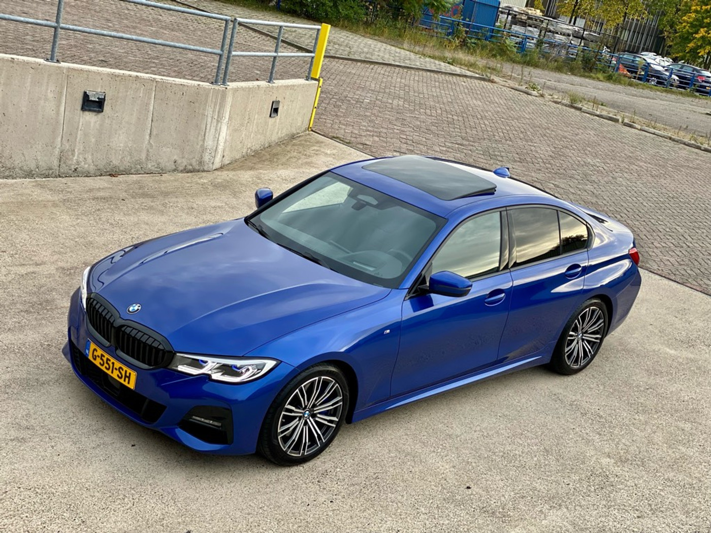 Foto van BMW 330i