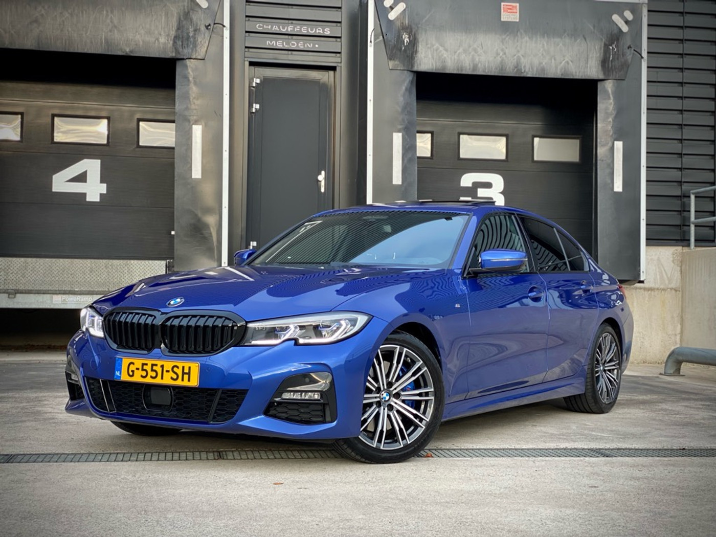 Foto van BMW 330i