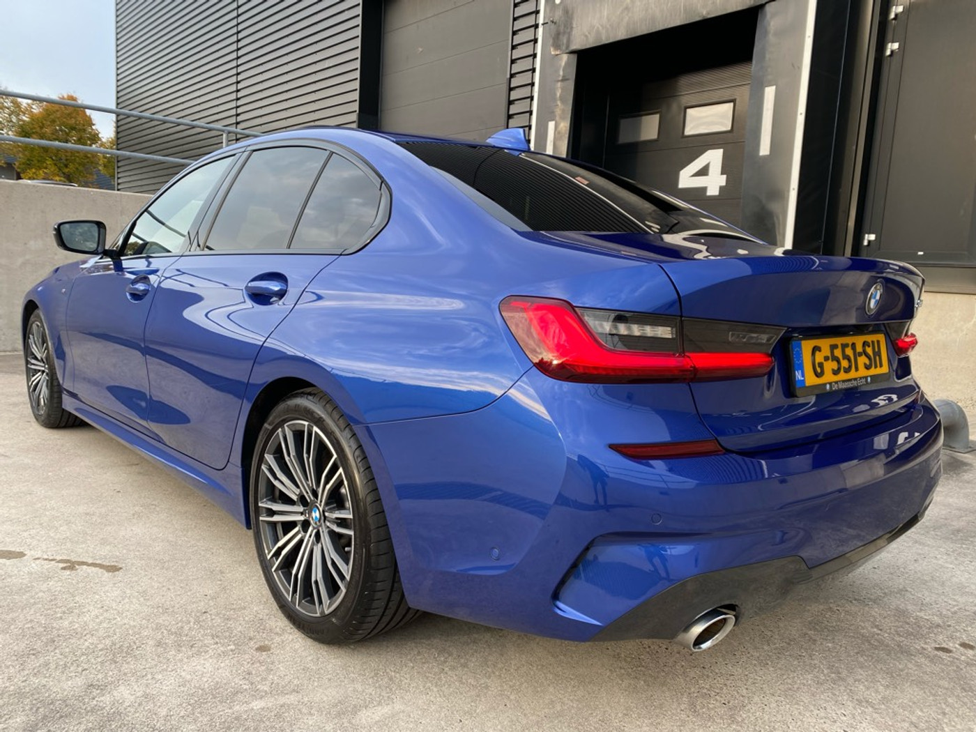 Foto van BMW 330i