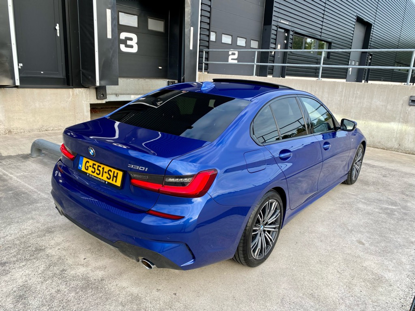 Foto van BMW 330i