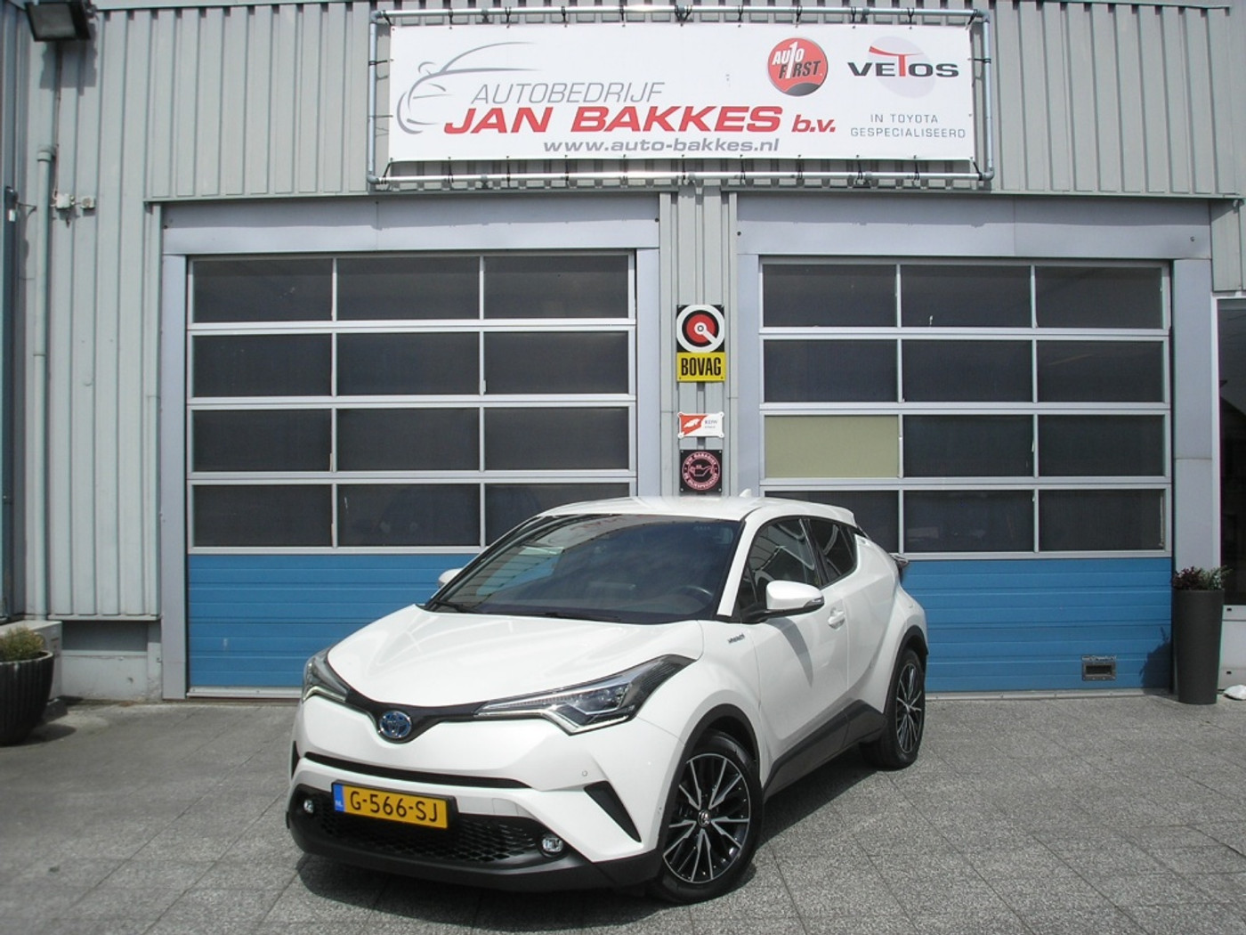 Foto van Toyota Toyota C-hr