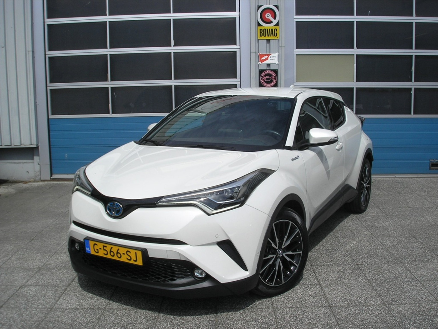 Foto van Toyota Toyota C-hr