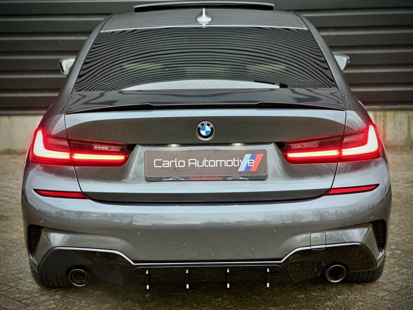 Foto van BMW 330e