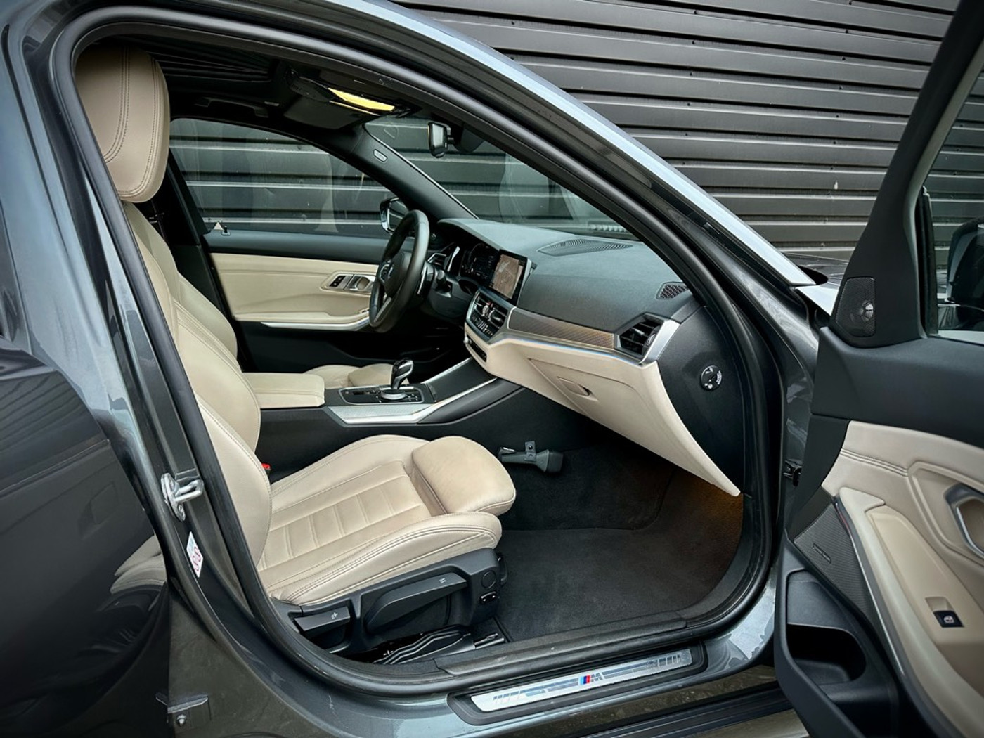 Foto van BMW 330e