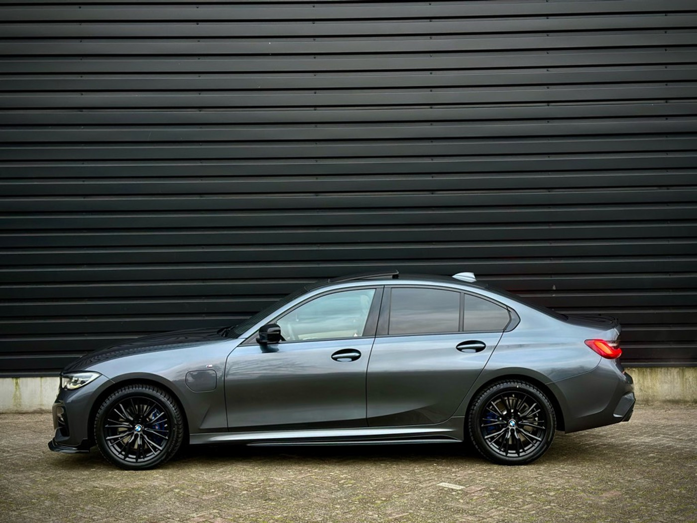 Foto van BMW 330e