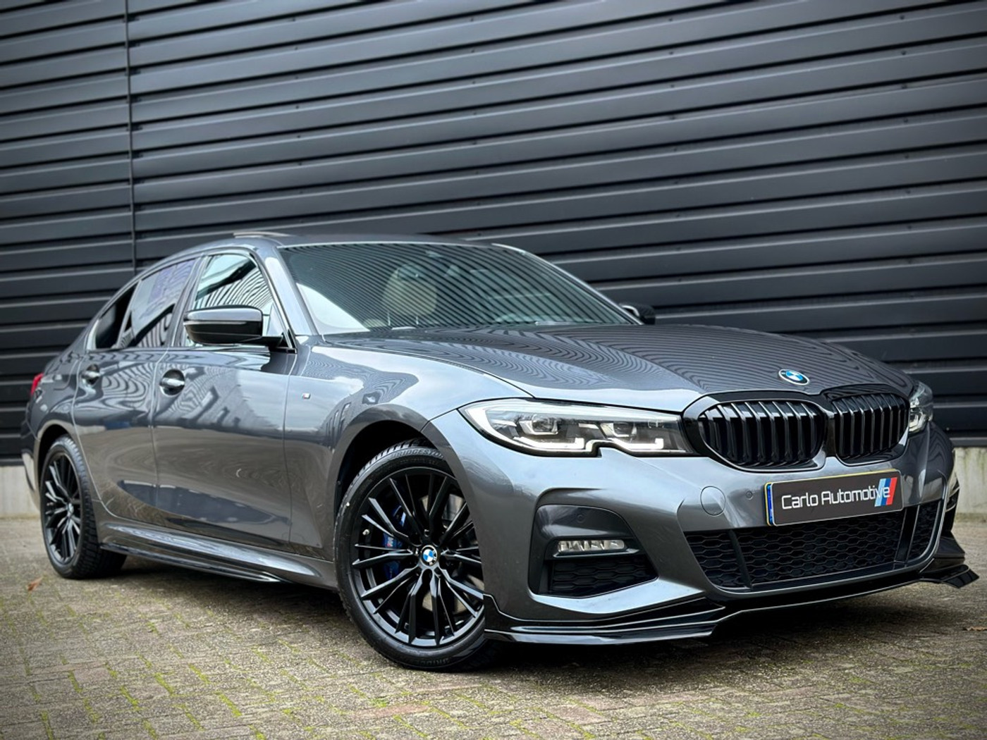 Foto van BMW 330e