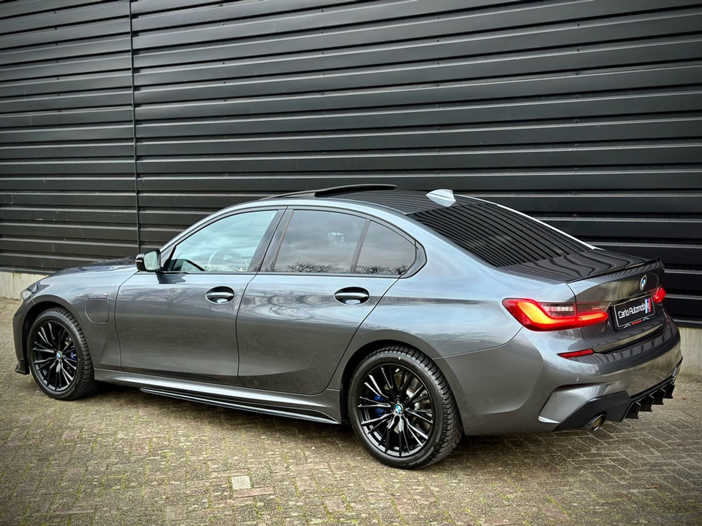 Foto van BMW 330e