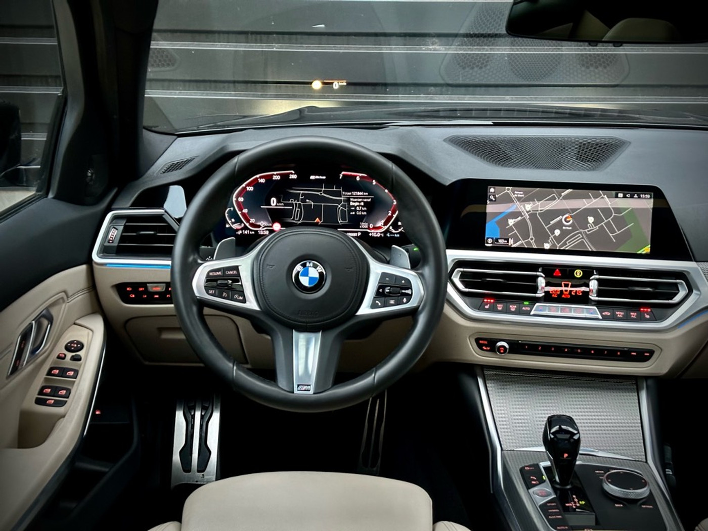 Foto van BMW 330e
