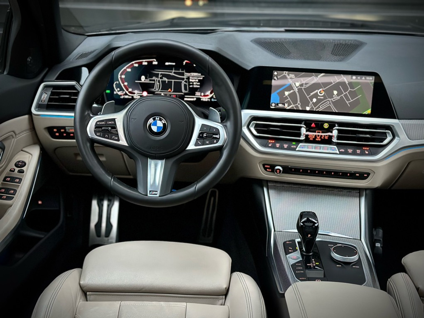 Foto van BMW 330e