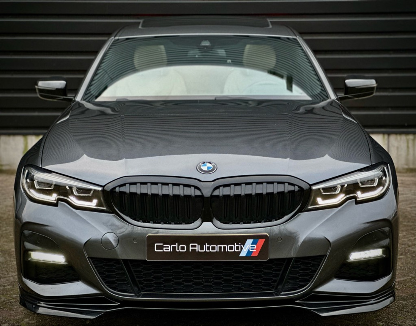 Foto van BMW 330e