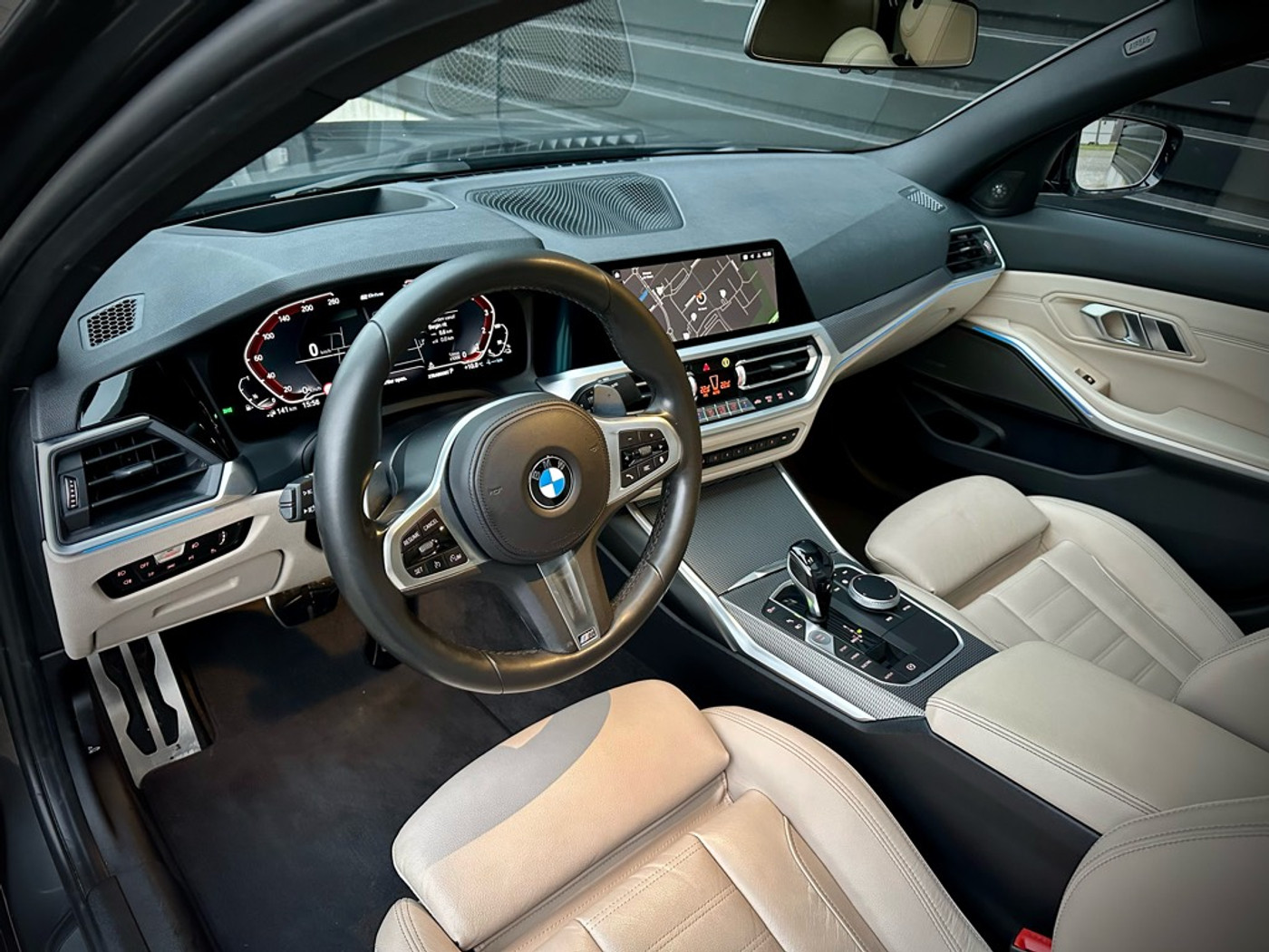 Foto van BMW 330e