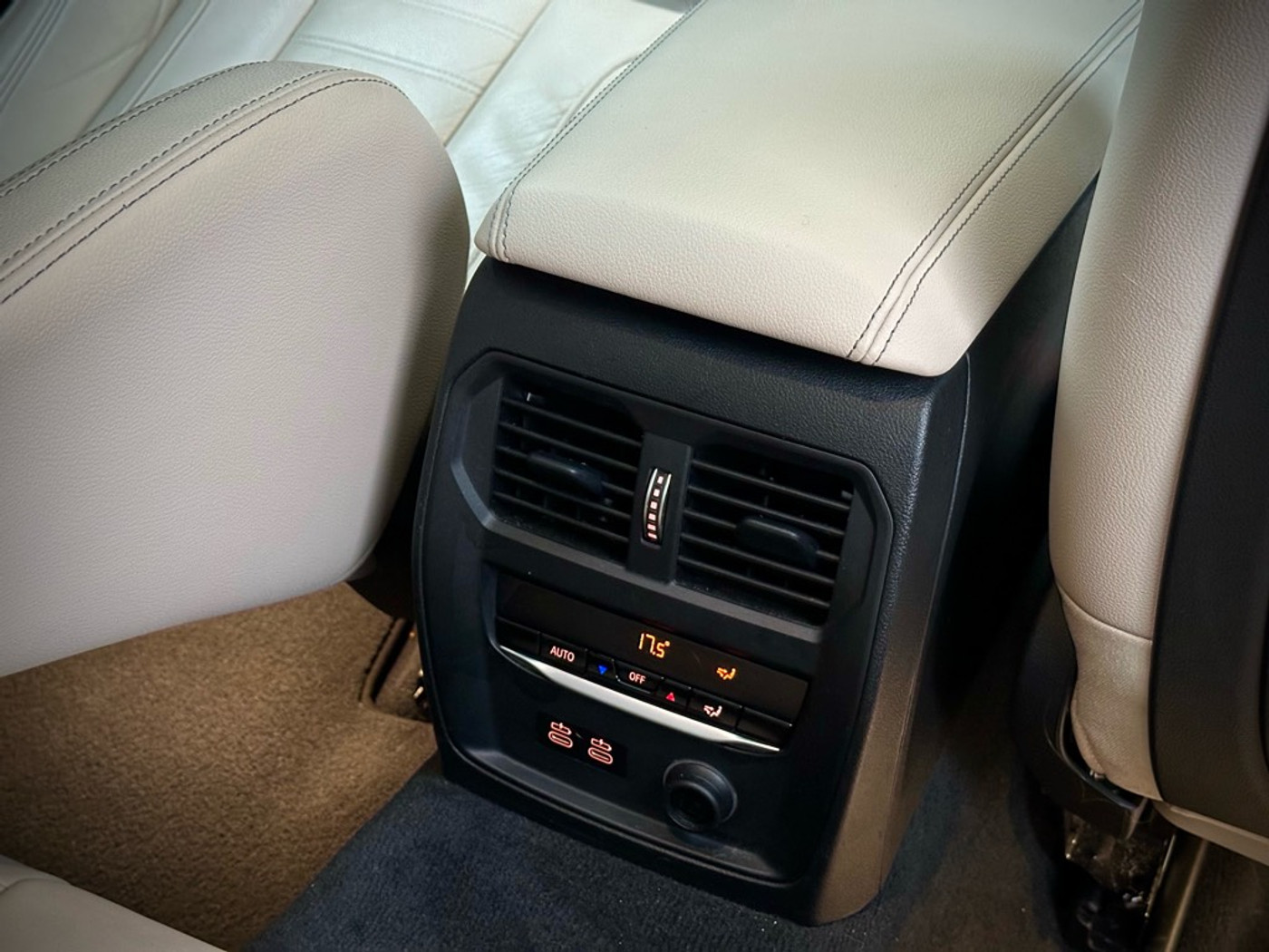 Foto van BMW 330e