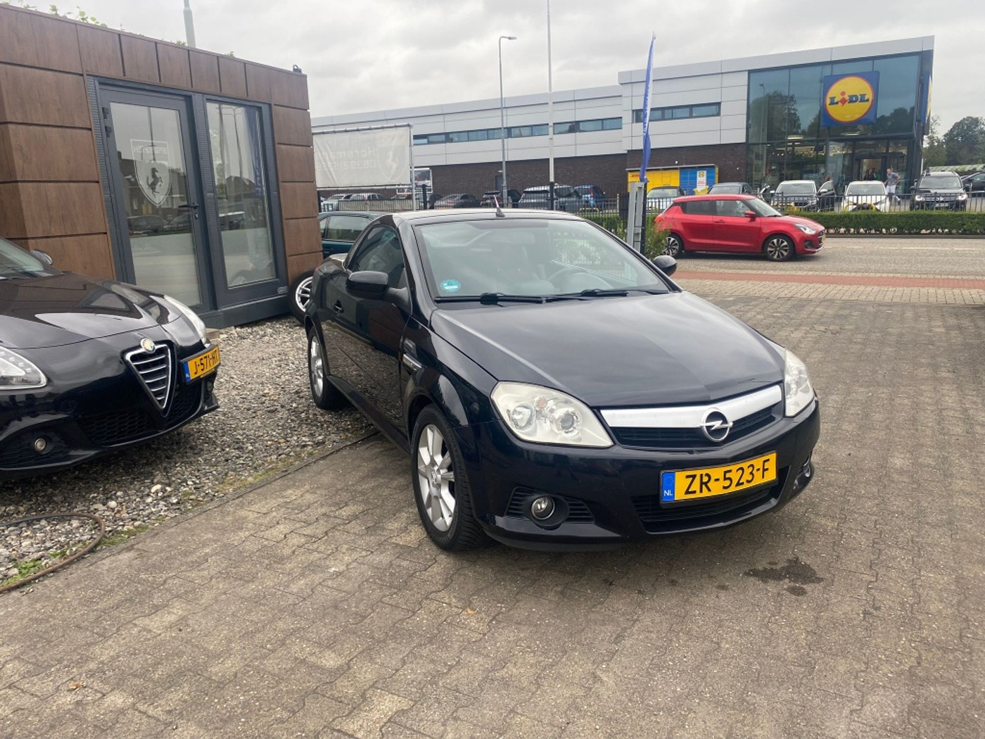 Opel Tigra verkocht !!!!!! 2006 - voorkant