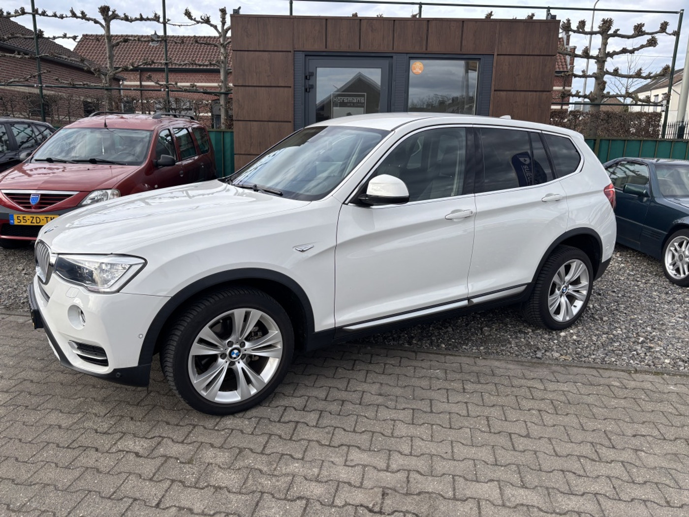 Foto van BMW X3 Xdrive20i