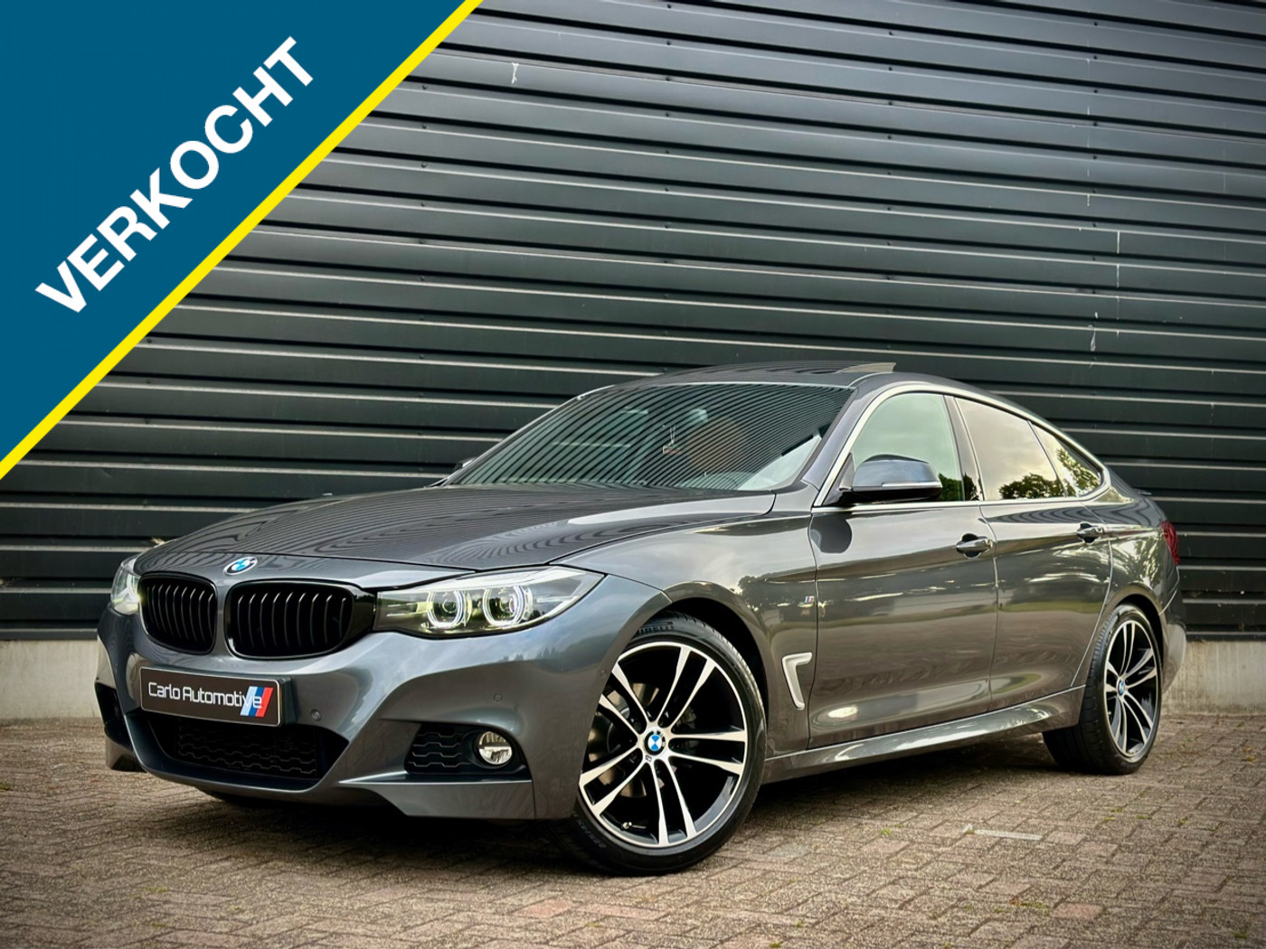 BMW 320i 320i PANO|VIRTUAL|CAMERA|HiFi|CARPLAY 2019 - voorkant