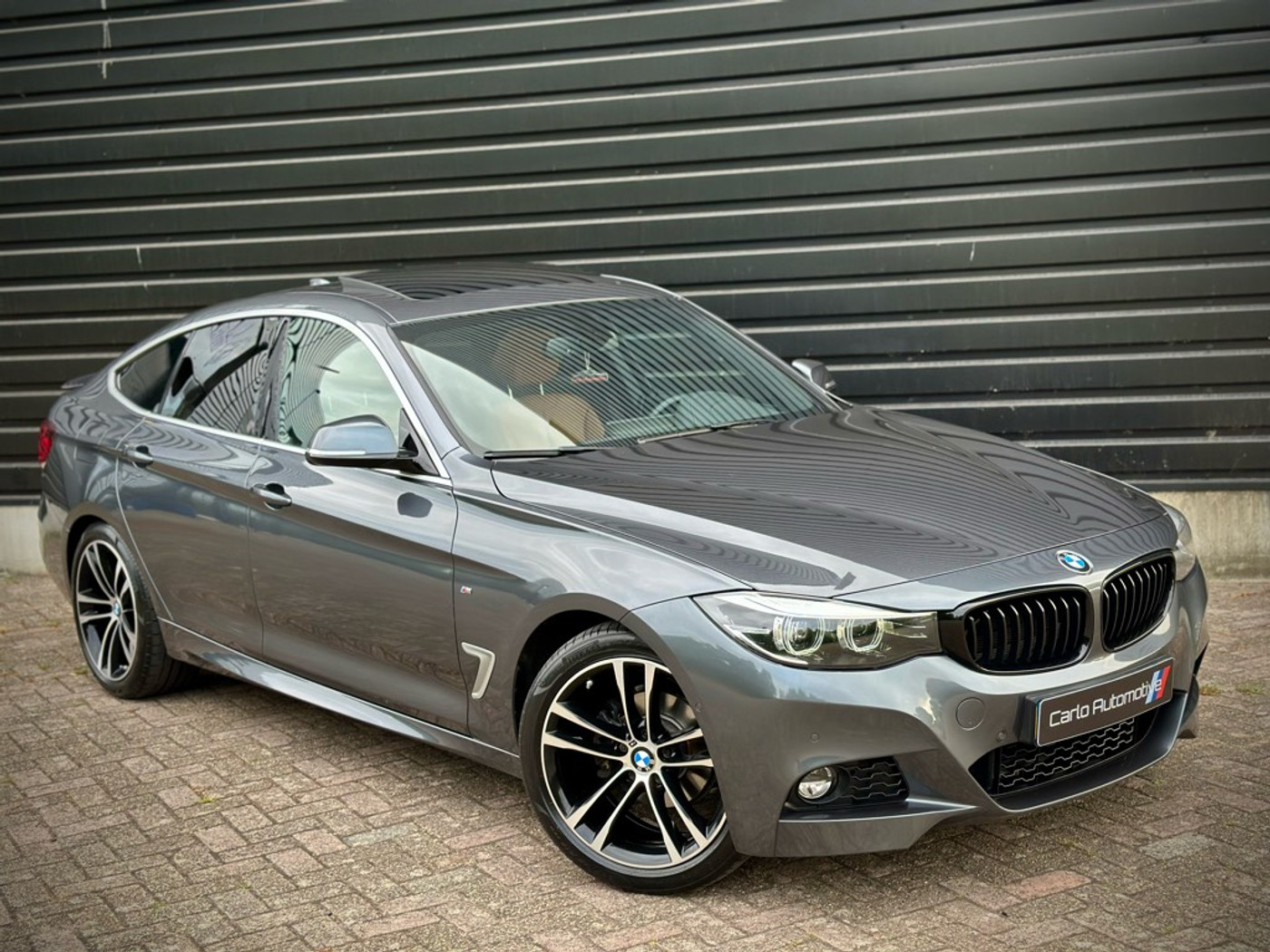 Foto van BMW 320i