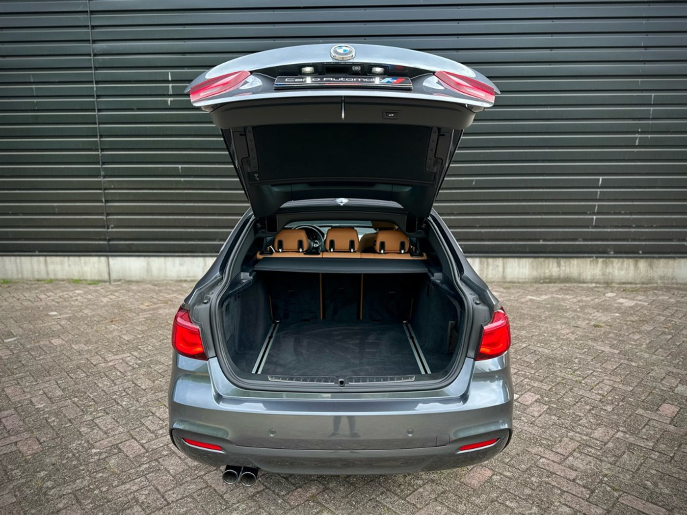 Foto van BMW 320i