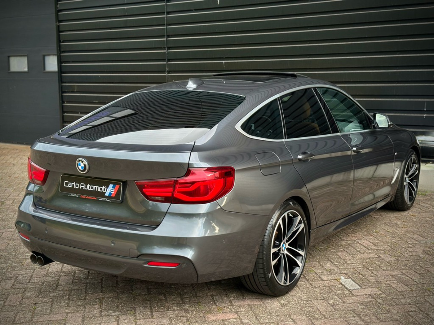 Foto van BMW 320i