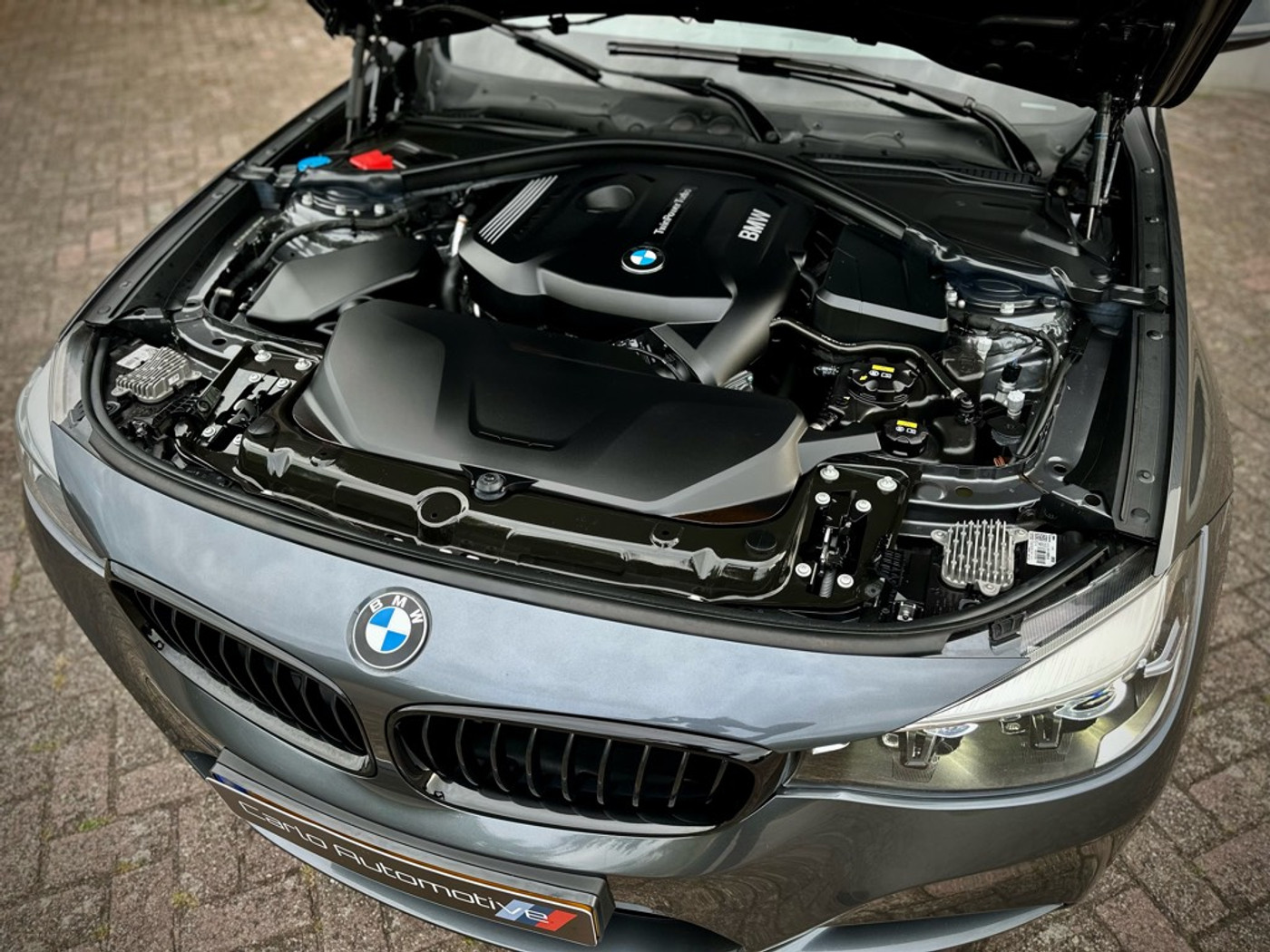 Foto van BMW 320i
