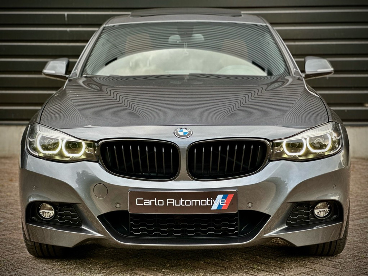 Foto van BMW 320i