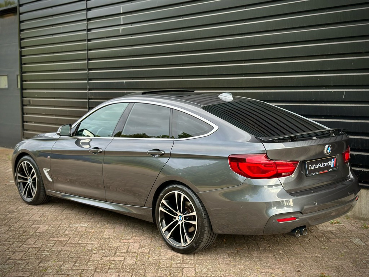Foto van BMW 320i