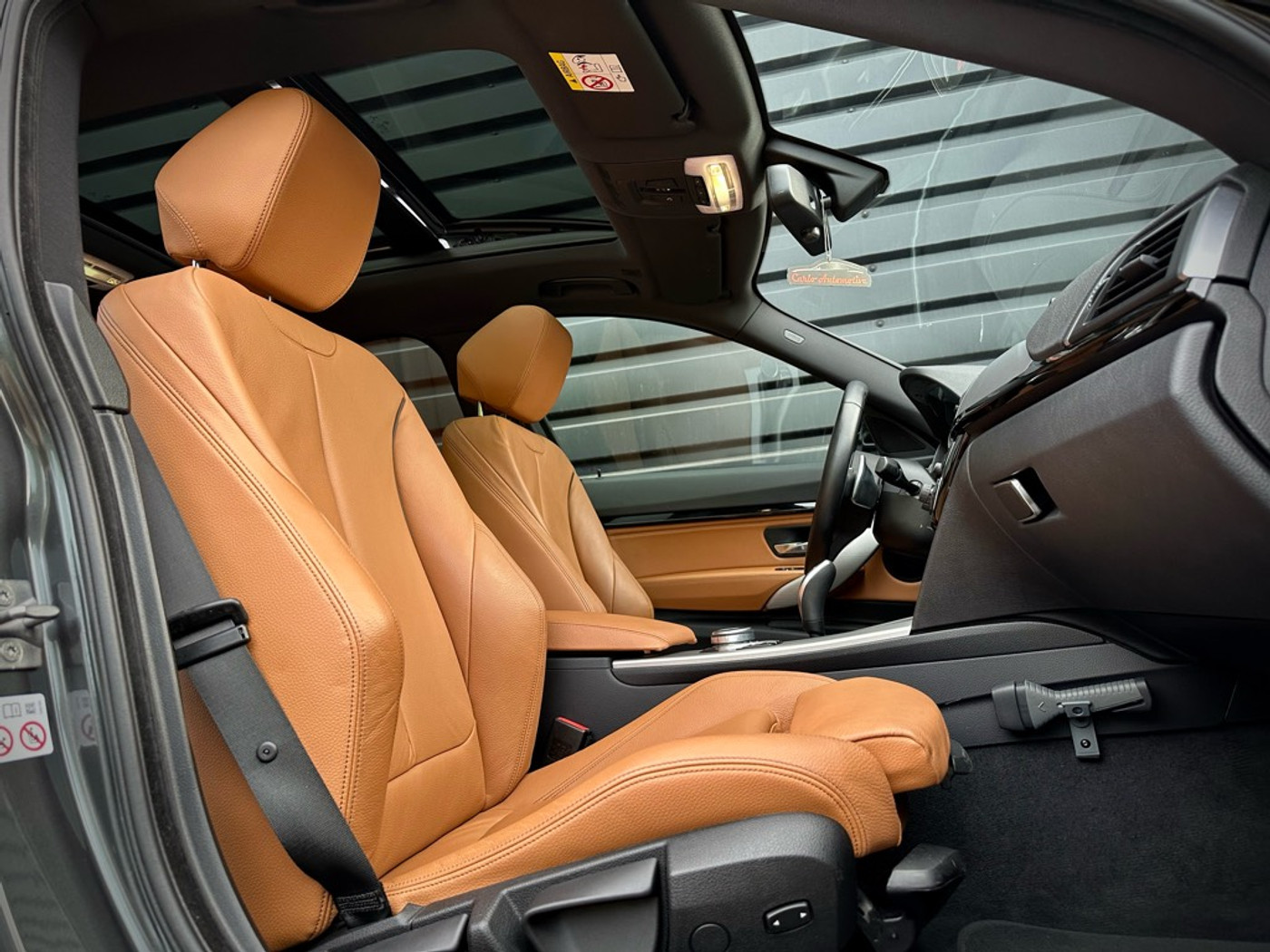 Foto van BMW 320i