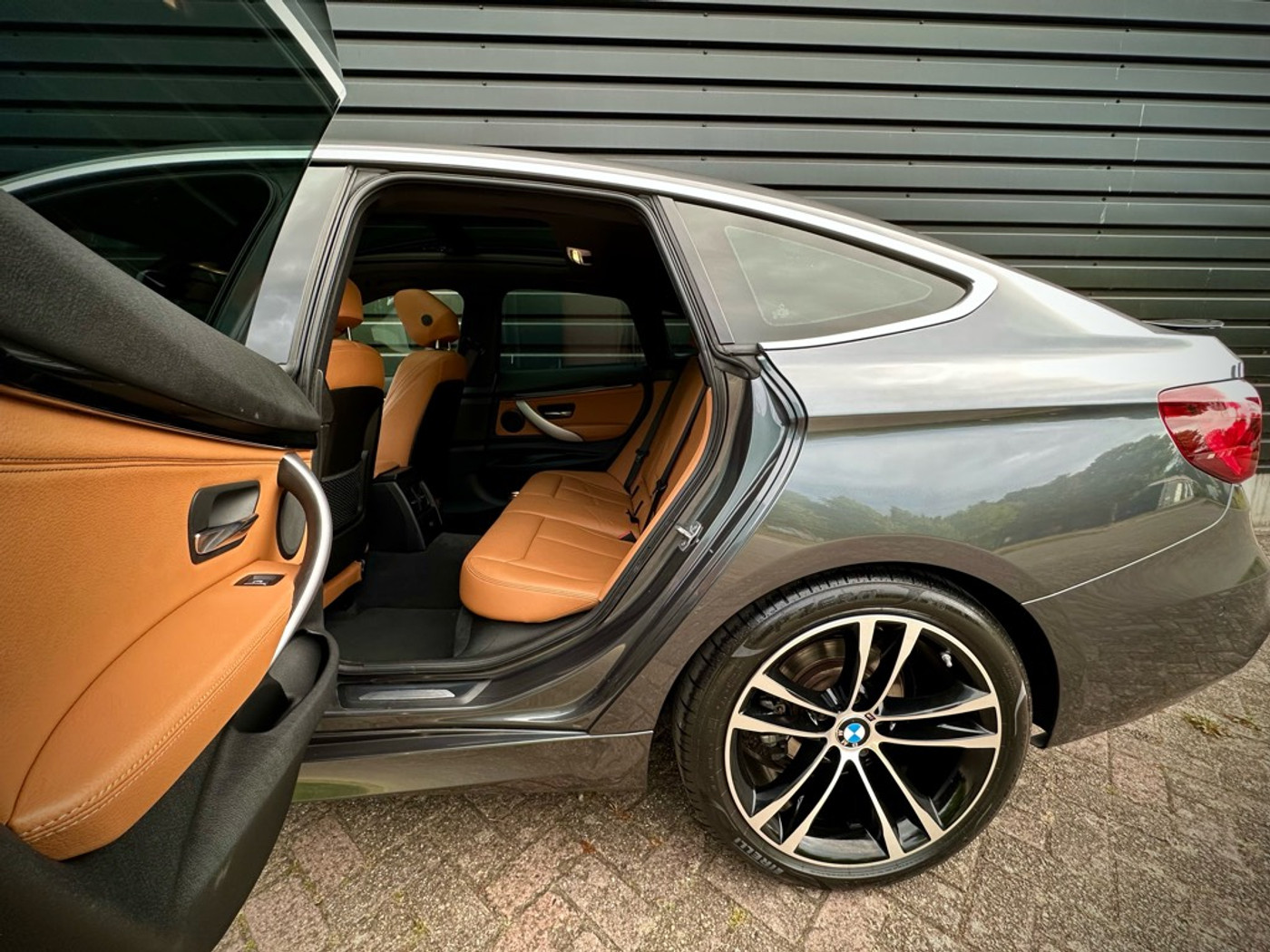 Foto van BMW 320i