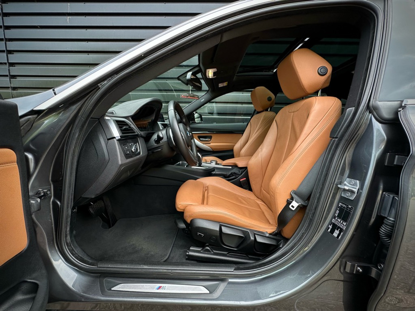Foto van BMW 320i