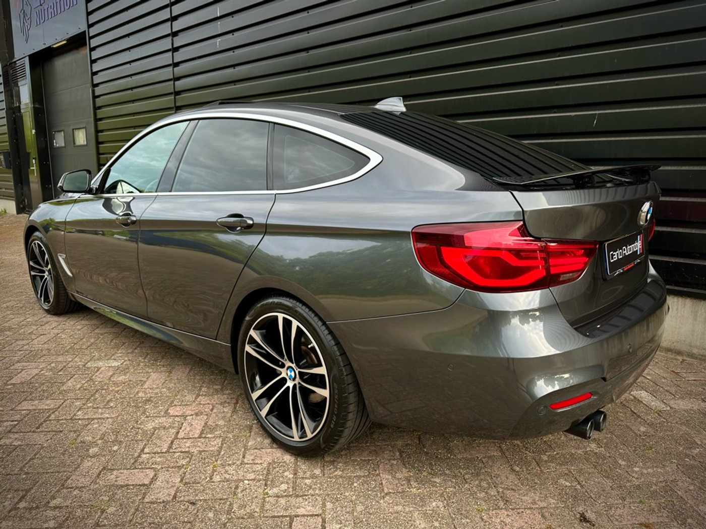 Foto van BMW 320i