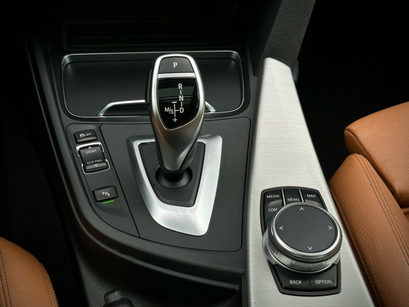 Foto van BMW 320i