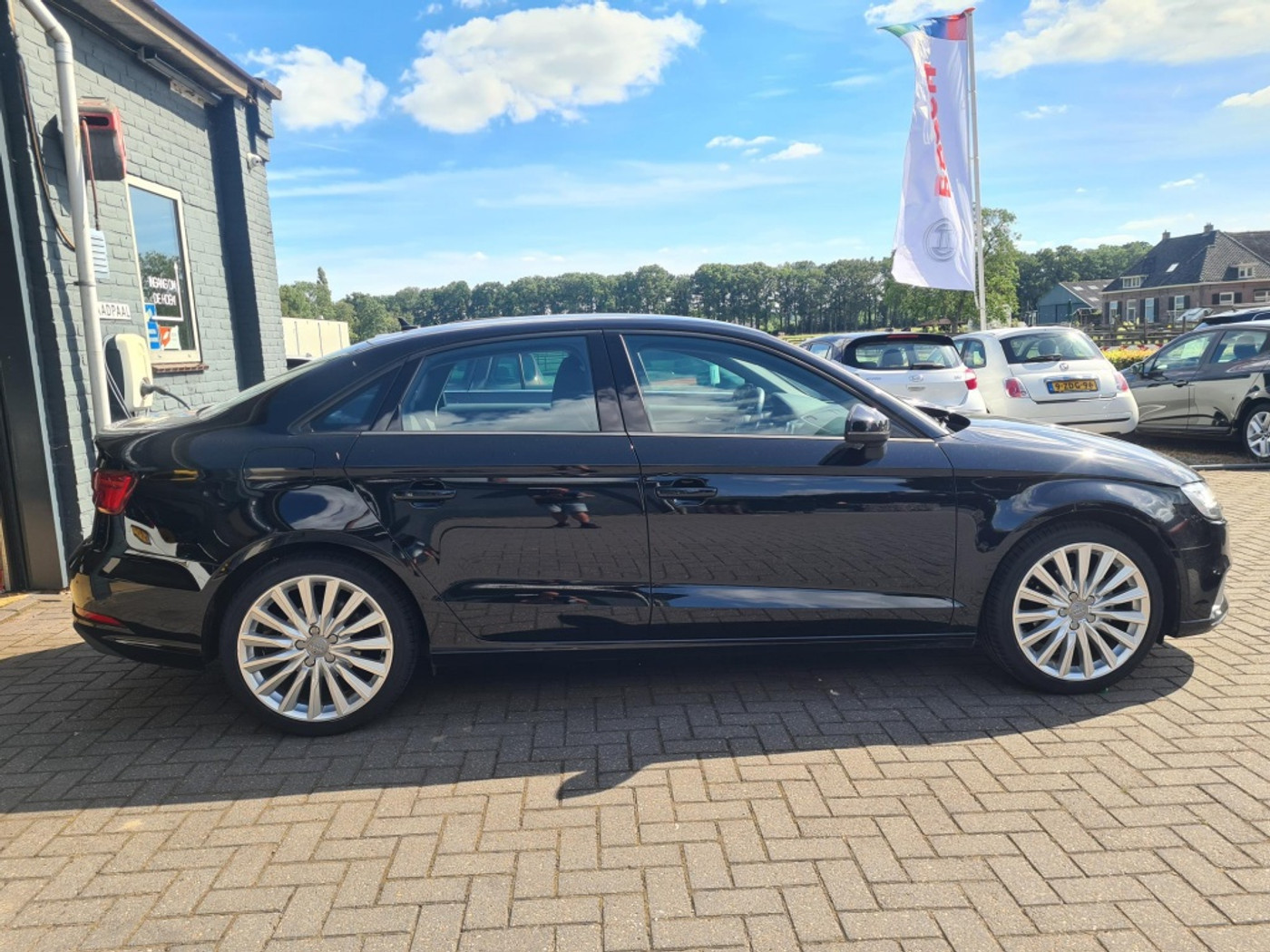 Audi A3 Limousine 30 TFSI Advance Digitaal dashboard Carplay 2019 - voorkant