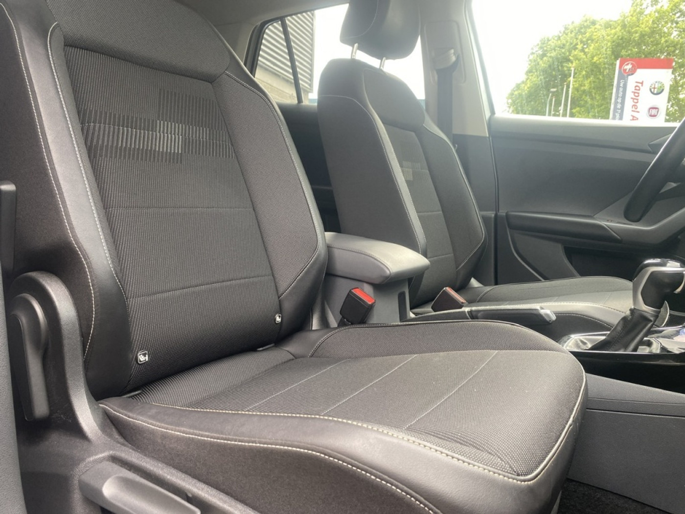 Foto van Volkswagen T-cross