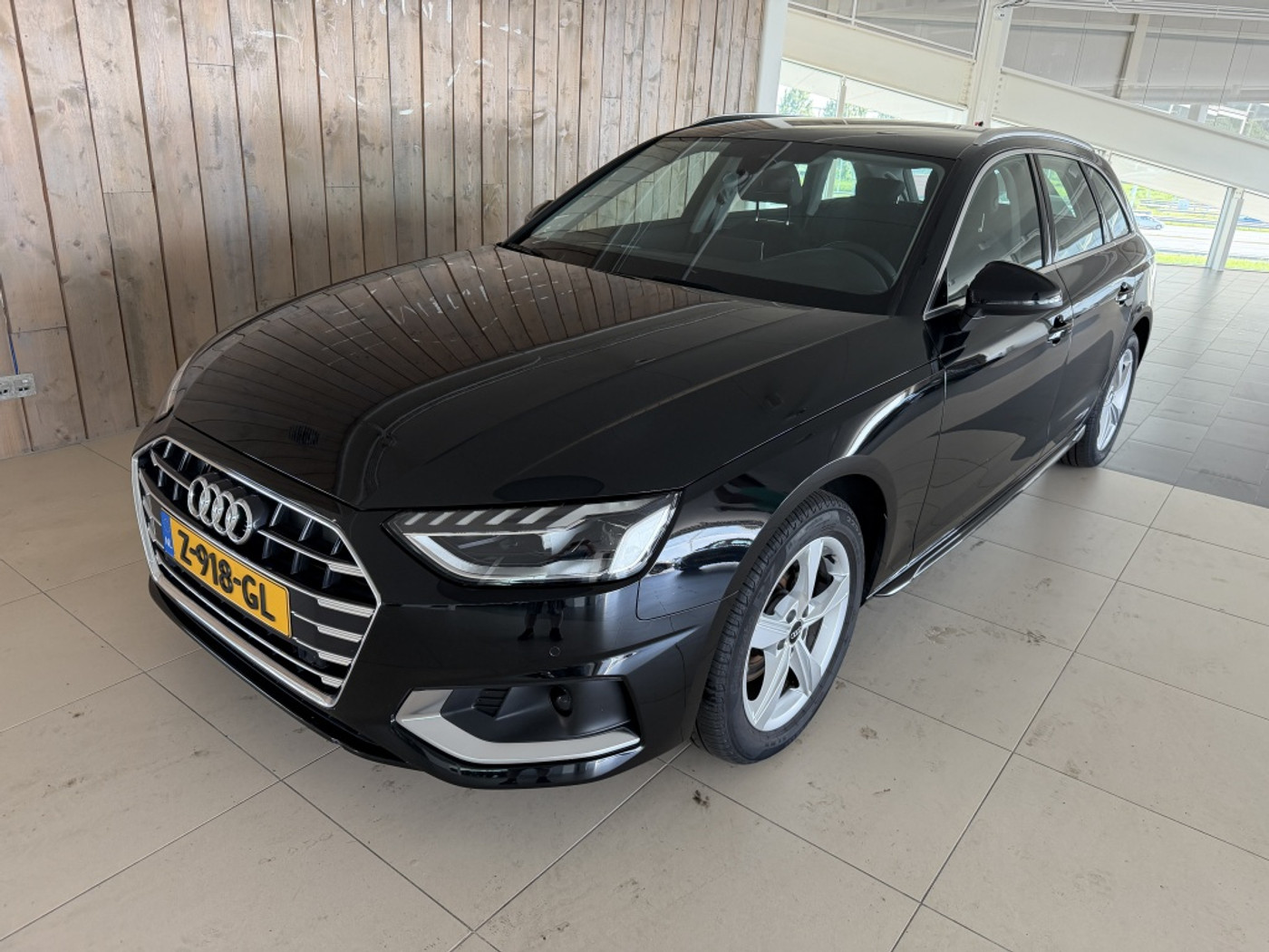 Audi A4 Avant 35 TFSI Advanced Edition 2024 - voorkant