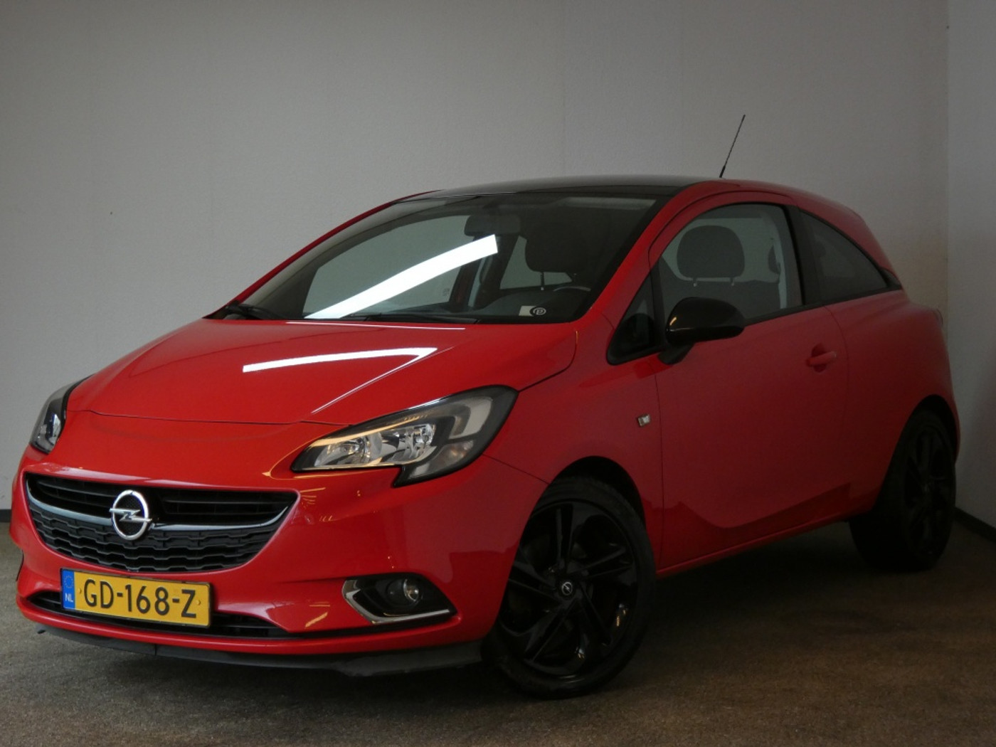 Opel Corsa-e 1.0 Turbo Color Ed. 2015 - voorkant