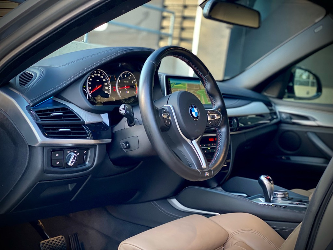 Foto van BMW X6 M